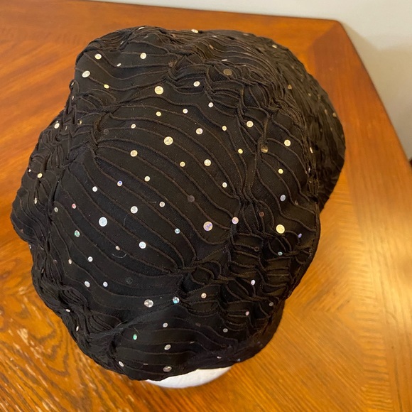 Black sequin hat - Picture 4 of 4